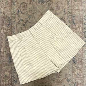 Madewell Easy Pleated Trouser Shorts